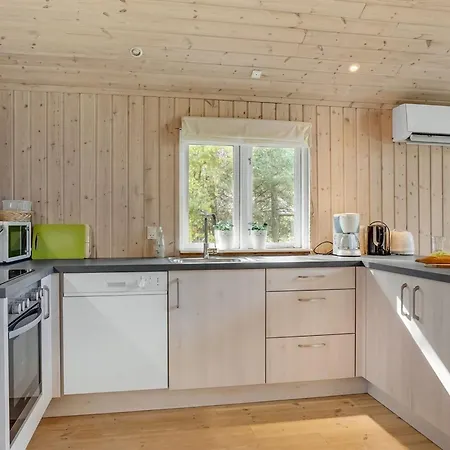 Fiallar - 7-5km From The Sea By Interhome * Rønde